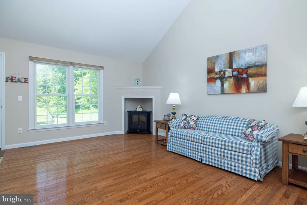 73 N Running Brook Court, Dover, DE 19904