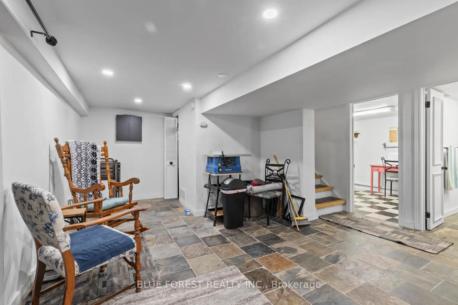 Additional image 14 of 7031 Beattie Street