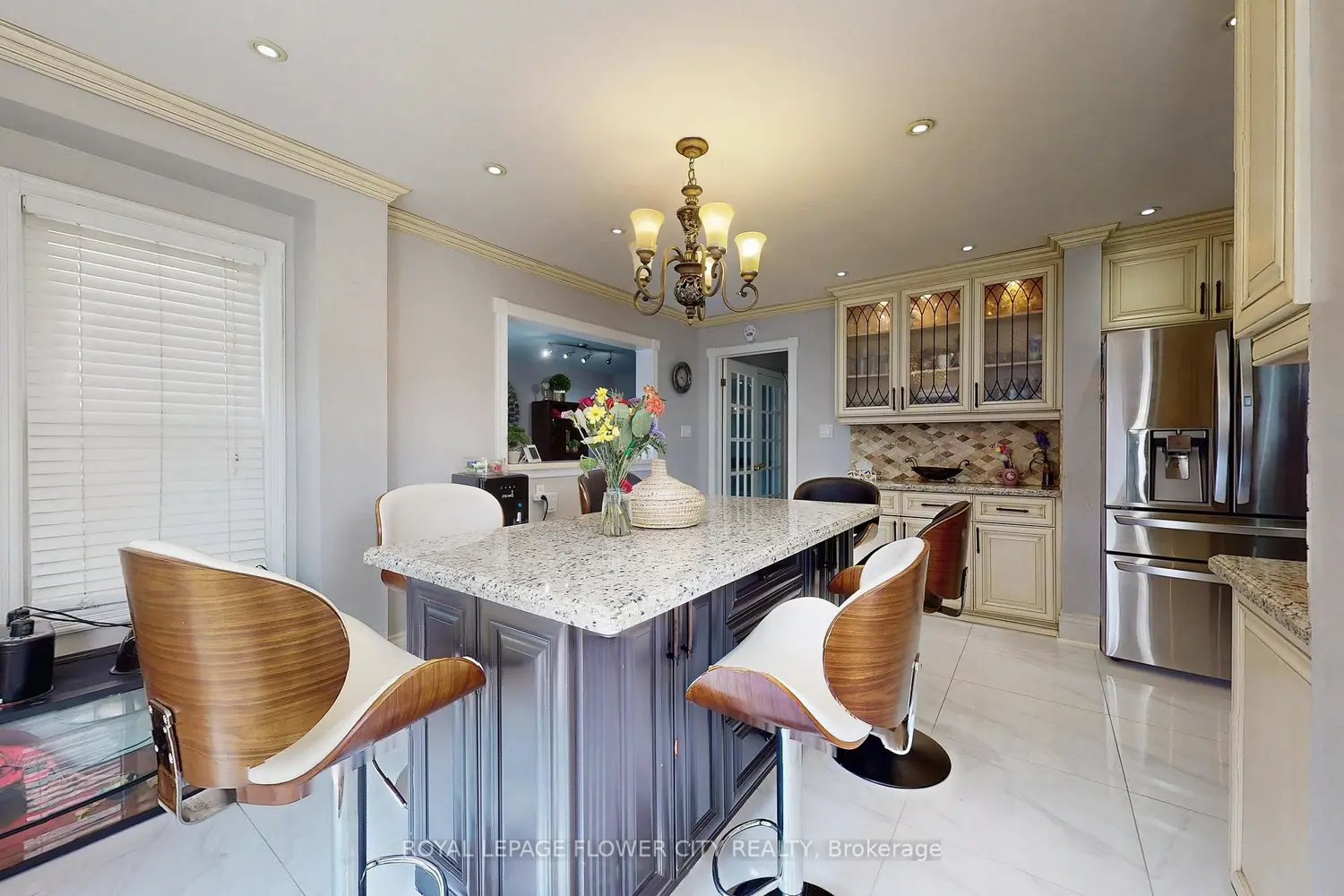 Additional image 5 of 656 Esprit Crescent