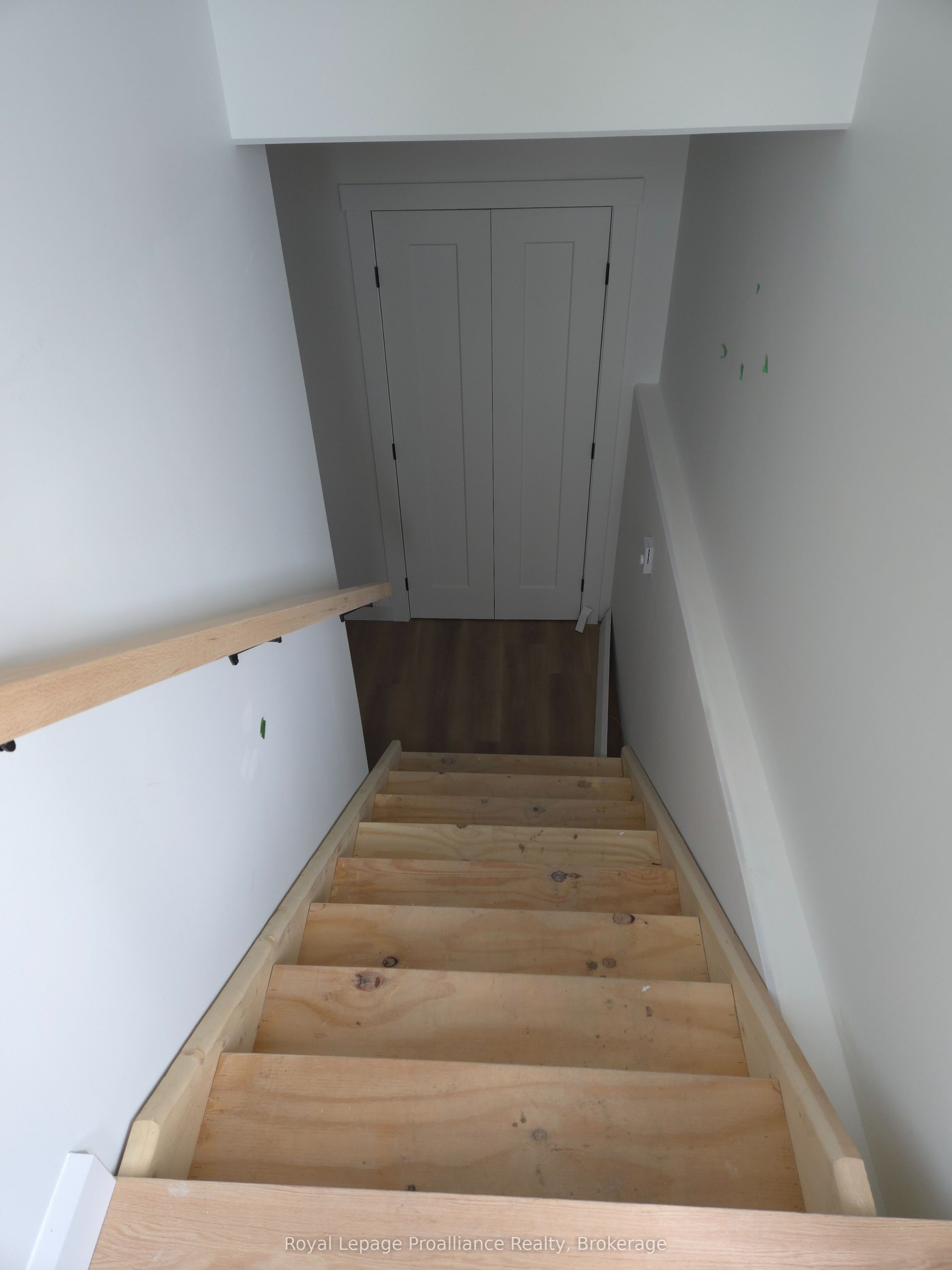 Additional image 3 of Lower-90 Lywood Street, Belleville, ON, K0K 1K0