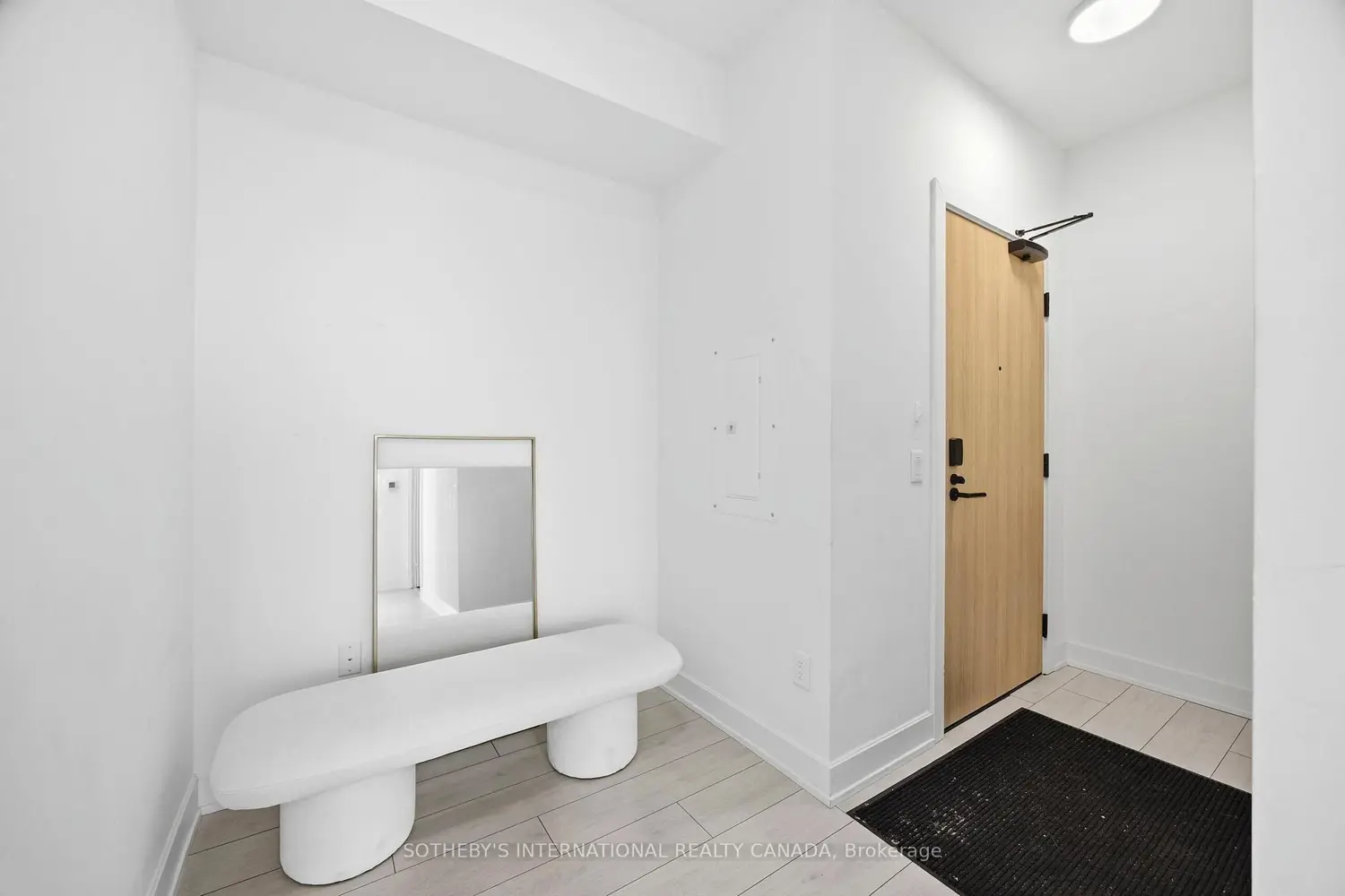 35 Mercer Street 2410 photo 2
