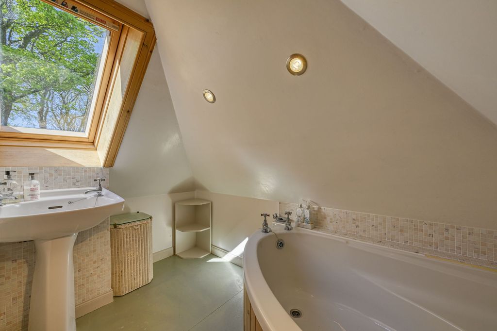 Additional image 44 of 6 bed detached house for saleArdersier, Inverness IV2