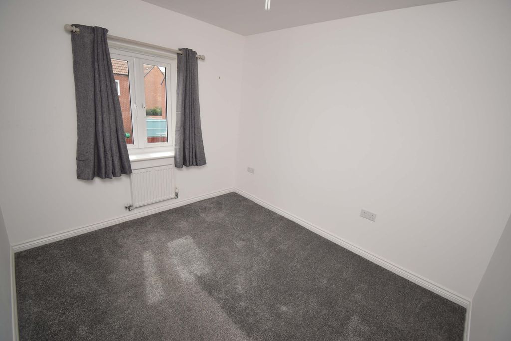 Additional image 7 of 3 bed semi-detached house to rentDominion Court, Newport NP19