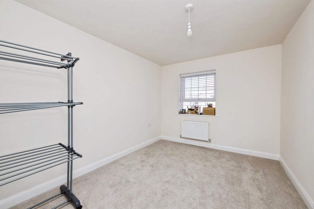 Additional image 8 of 3 bed property to rentLulworth Place, Peterborough PE7