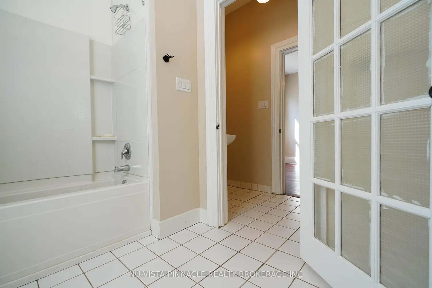 Additional image 11 of 571 Dufferin Avenue