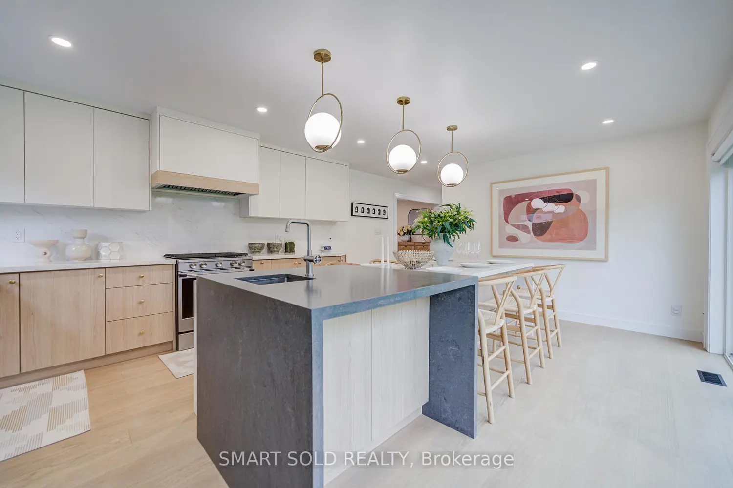 4 Knollview Crescent photo 5