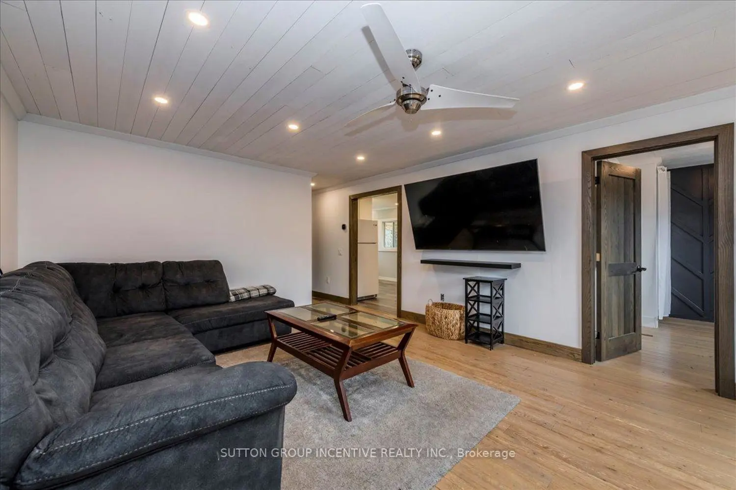 1823 Coopers Falls Road photo 3