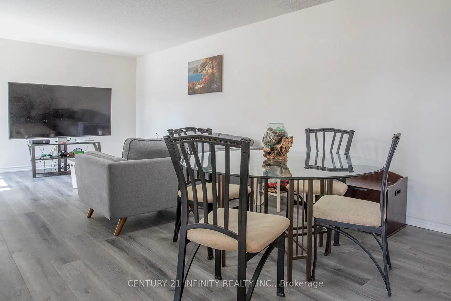 Additional image 9 of 101 Dovedale Drive 33