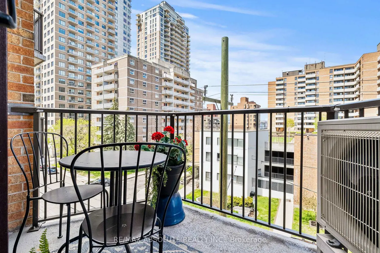 Additional image 7 of 50 Burnside Avenue 406