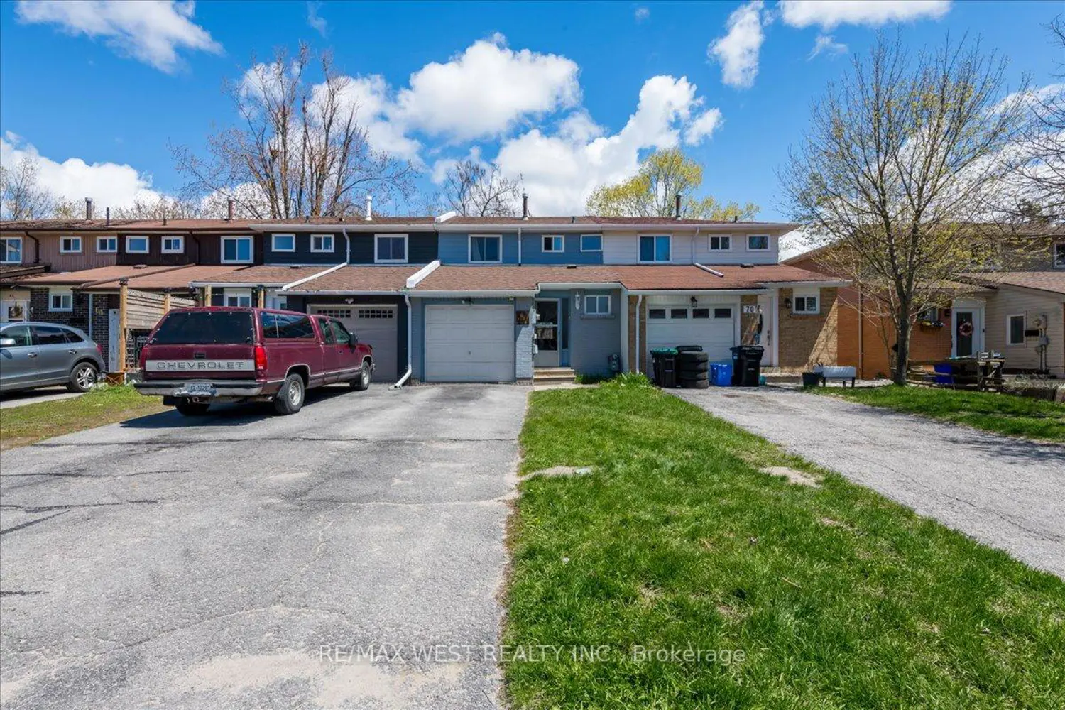 68 Chaucer Crescent