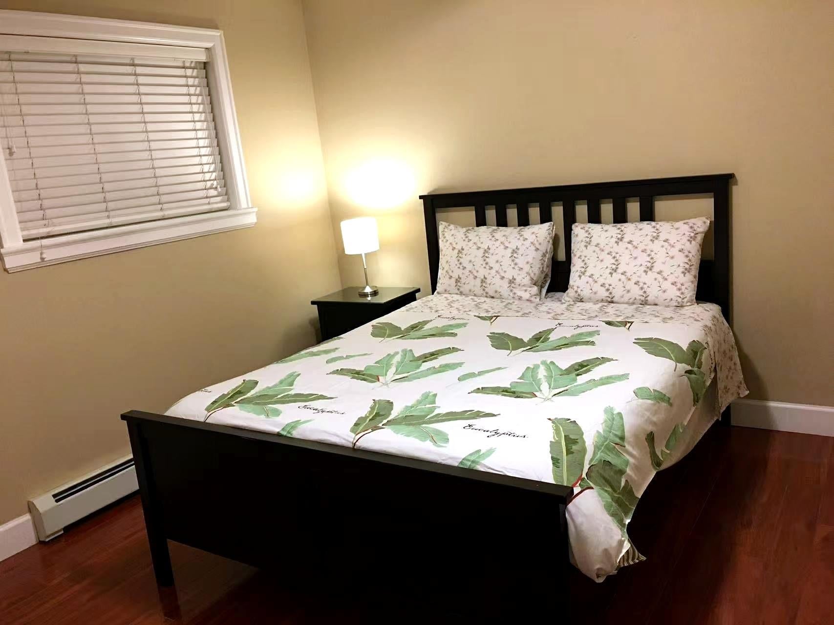 Additional image 2 of 14926 102a Avenue, Surrey, BC, V3R 1K9