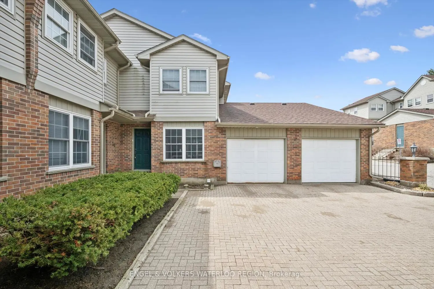250 Keats Way 24