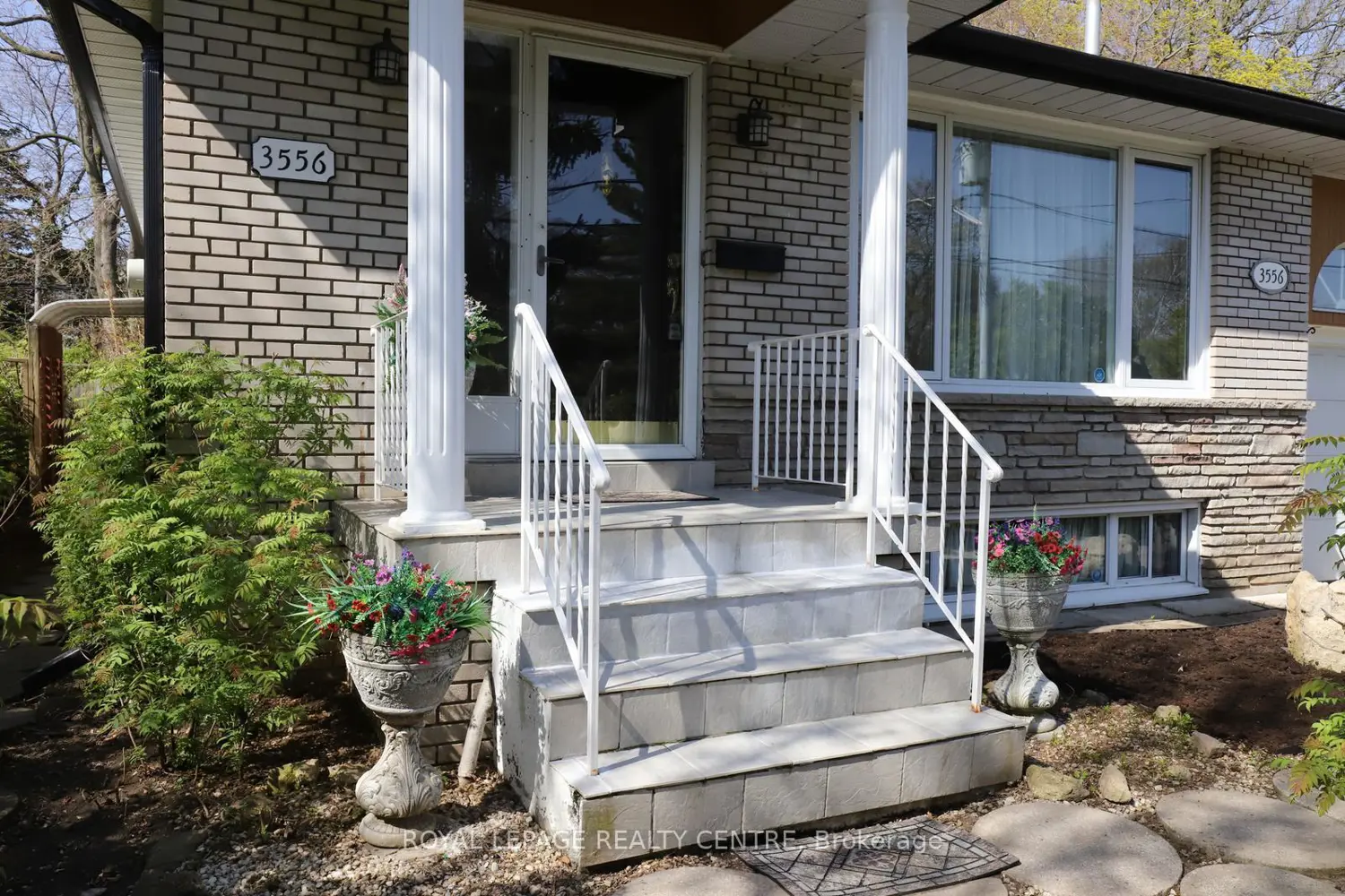 Additional image 3 of 3556 The Credit Woodlands
