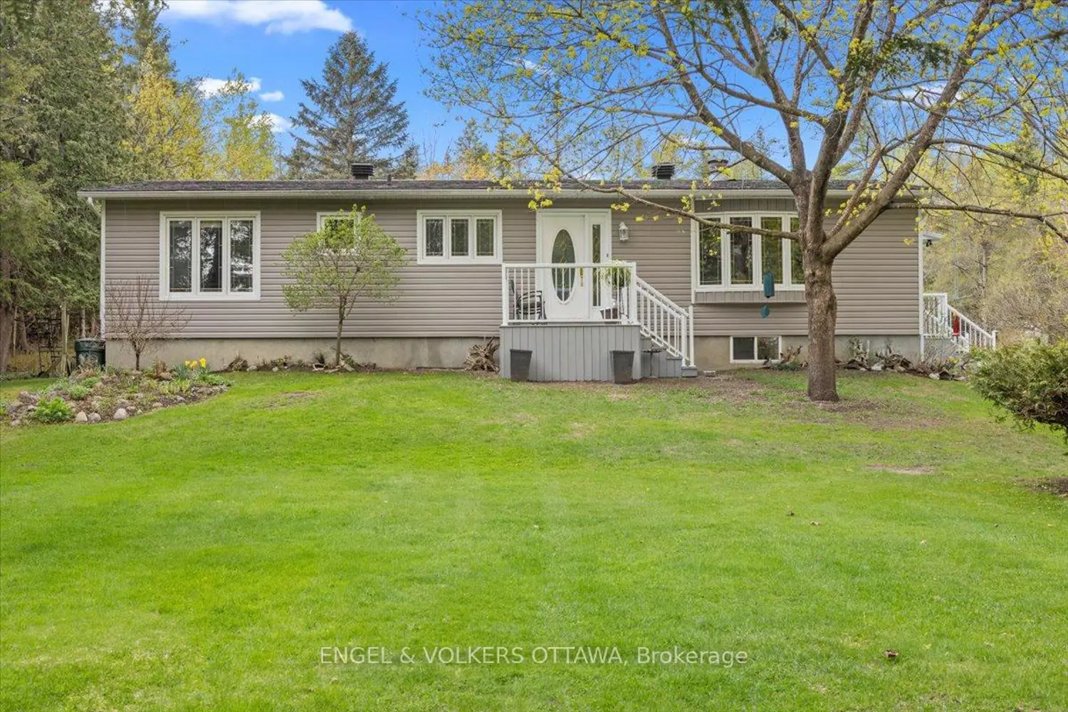 4841 Torbolton Ridge