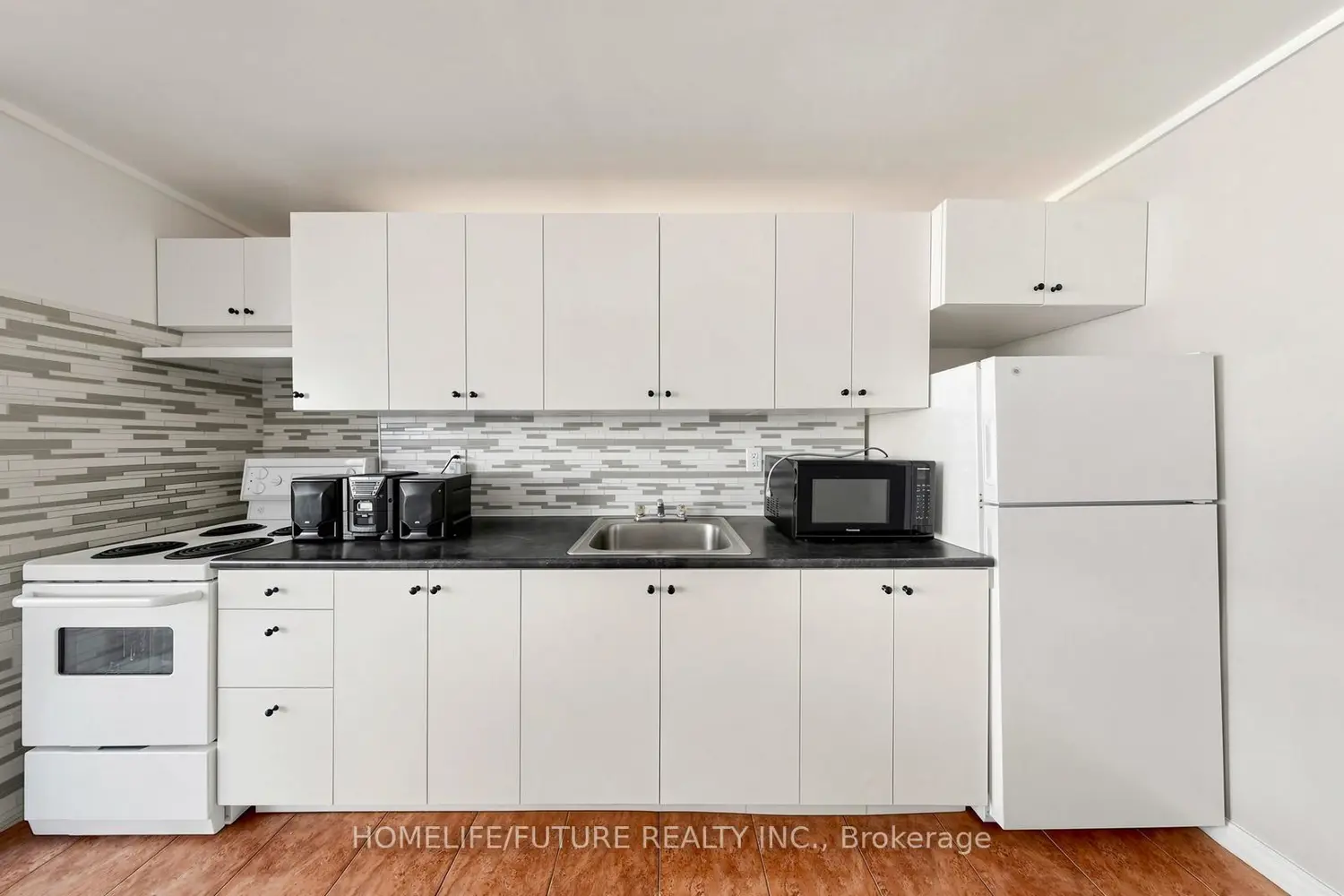Additional image 6 of 4060 Lawrence Avenue 204