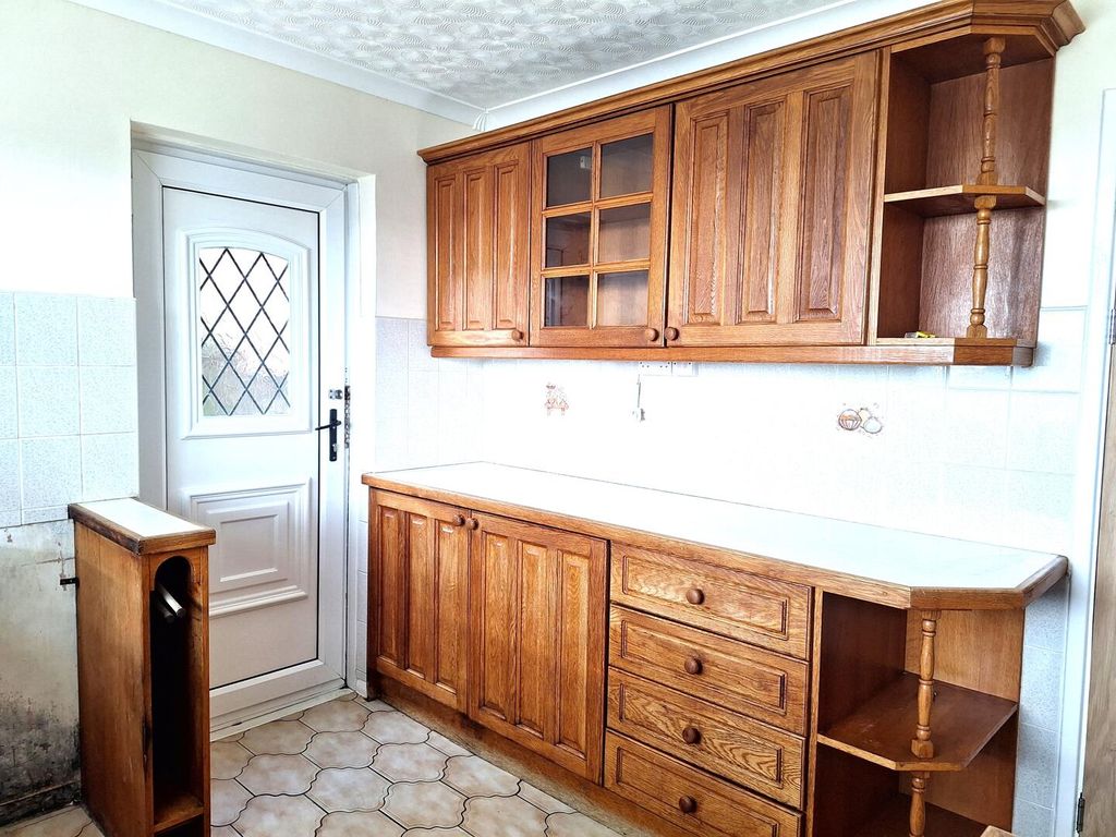 Additional image 9 of 3 bed property to rentMaes Ty Canol, Baglan, Port Talbot SA12