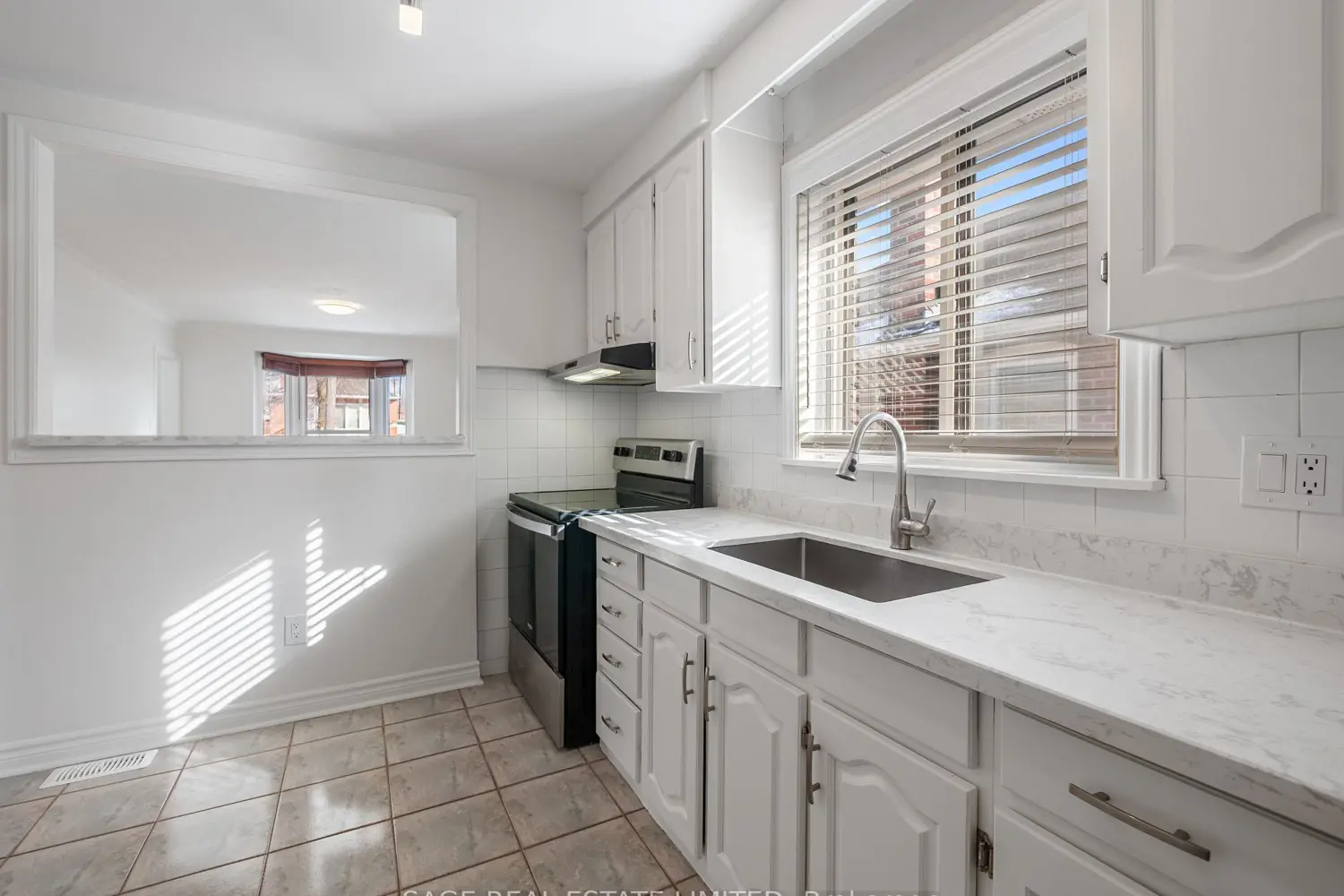 Additional image 3 of 521 Glen Park Avenue