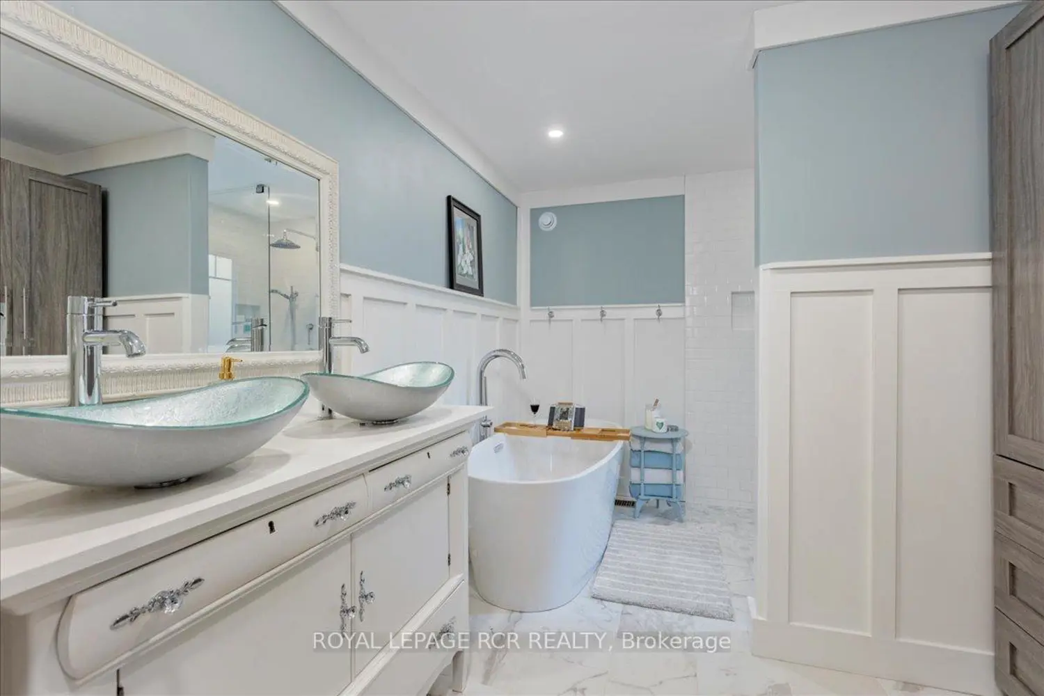 Additional image 16 of 1093 North Bay Drive