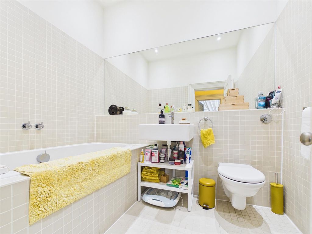 Additional image 9 of 3 bed flat for saleBrunswick Square, Hove BN3