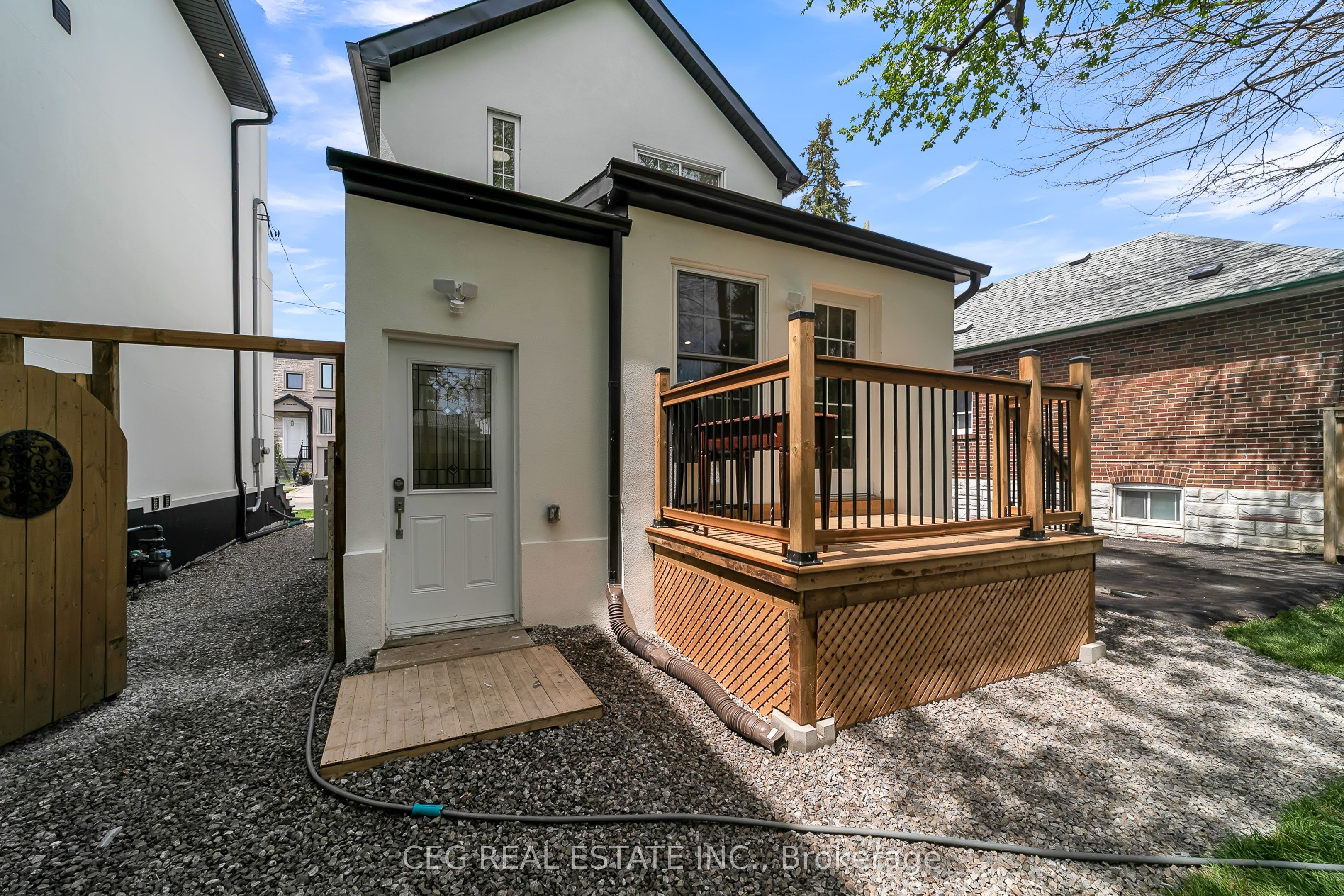 Additional image 6 of 23 16th Street, Toronto, ON, M8V 3J7