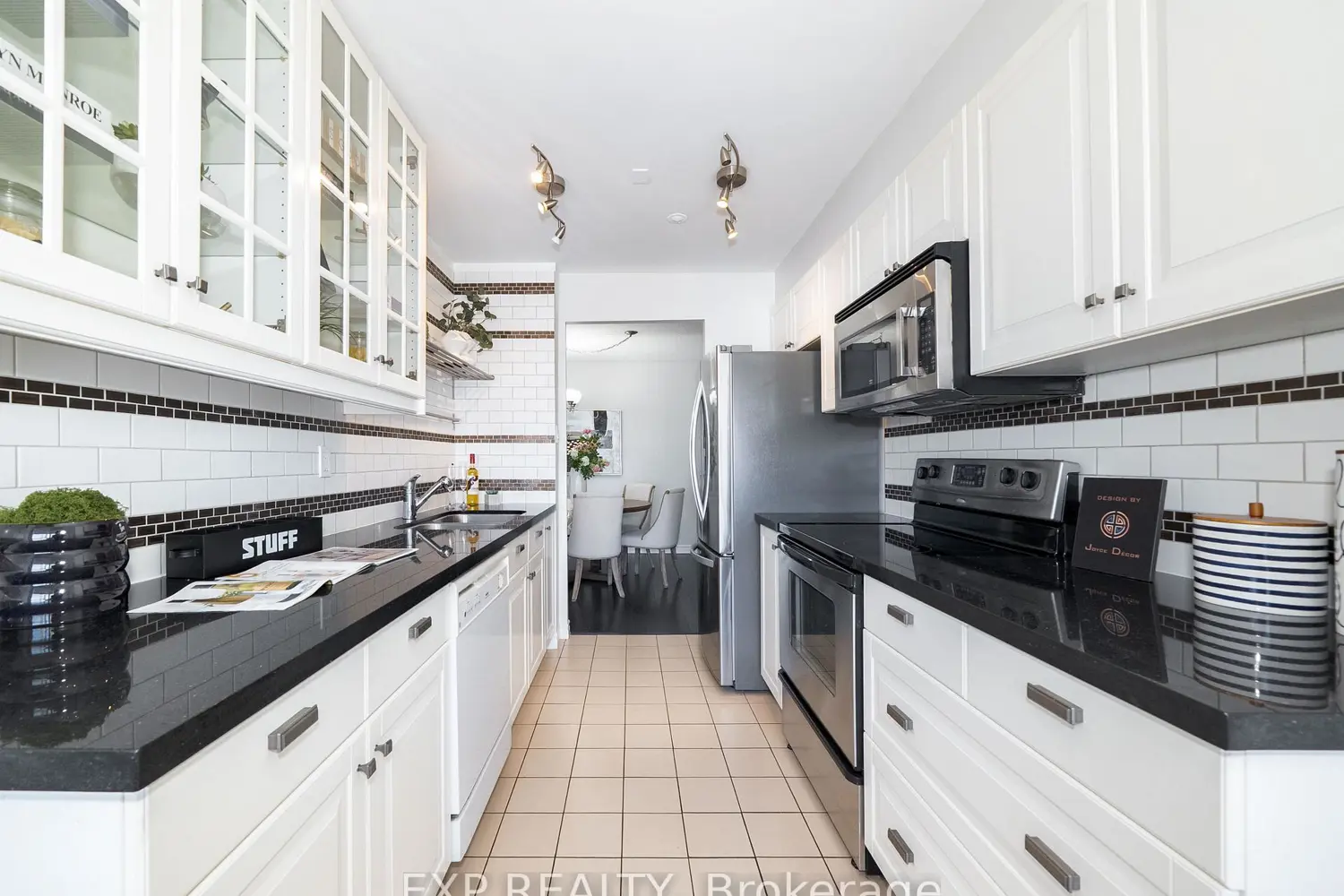 Additional image 9 of 7420 Bathurst Street 1602