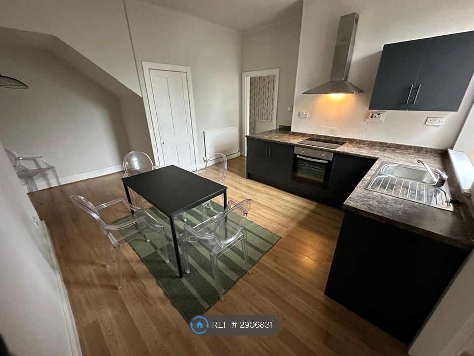 Additional image 4 of 4 bed shared accommodation to rentLeslie Terrace, Aberdeen AB25