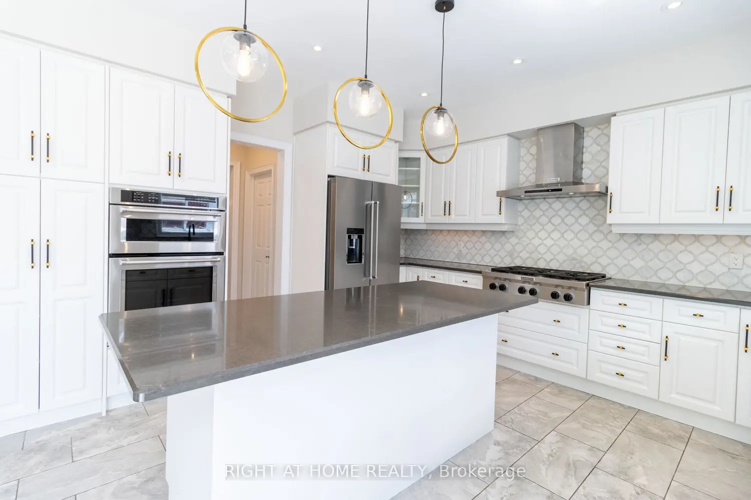 Additional image 5 of 779 Snowberry Court