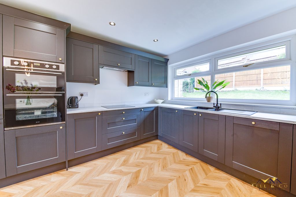 Additional image 6 of 4 bed detached bungalow to rentRackford Road, North Anston, Sheffield S25