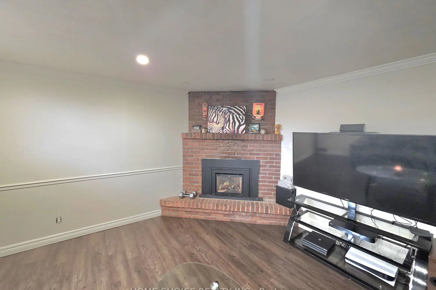 Additional image 12 of 130 Champlain Crescent