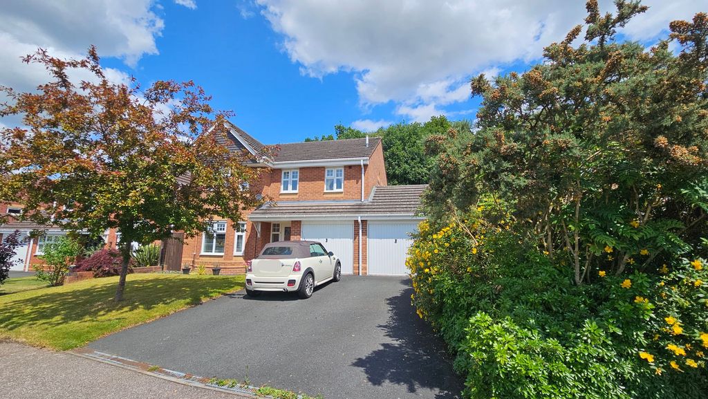 4 bed detached house to rentHugo Way, Loggerheads TF9