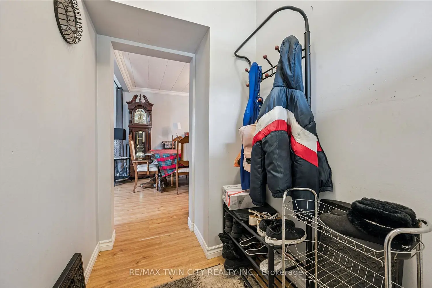 Additional image 3 of 27 Roseview Avenue