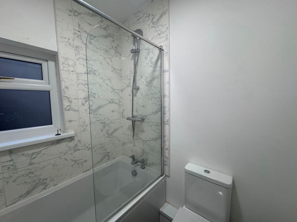Additional image 15 of 4 bed terraced house to rentLeonard Street, Neath SA11