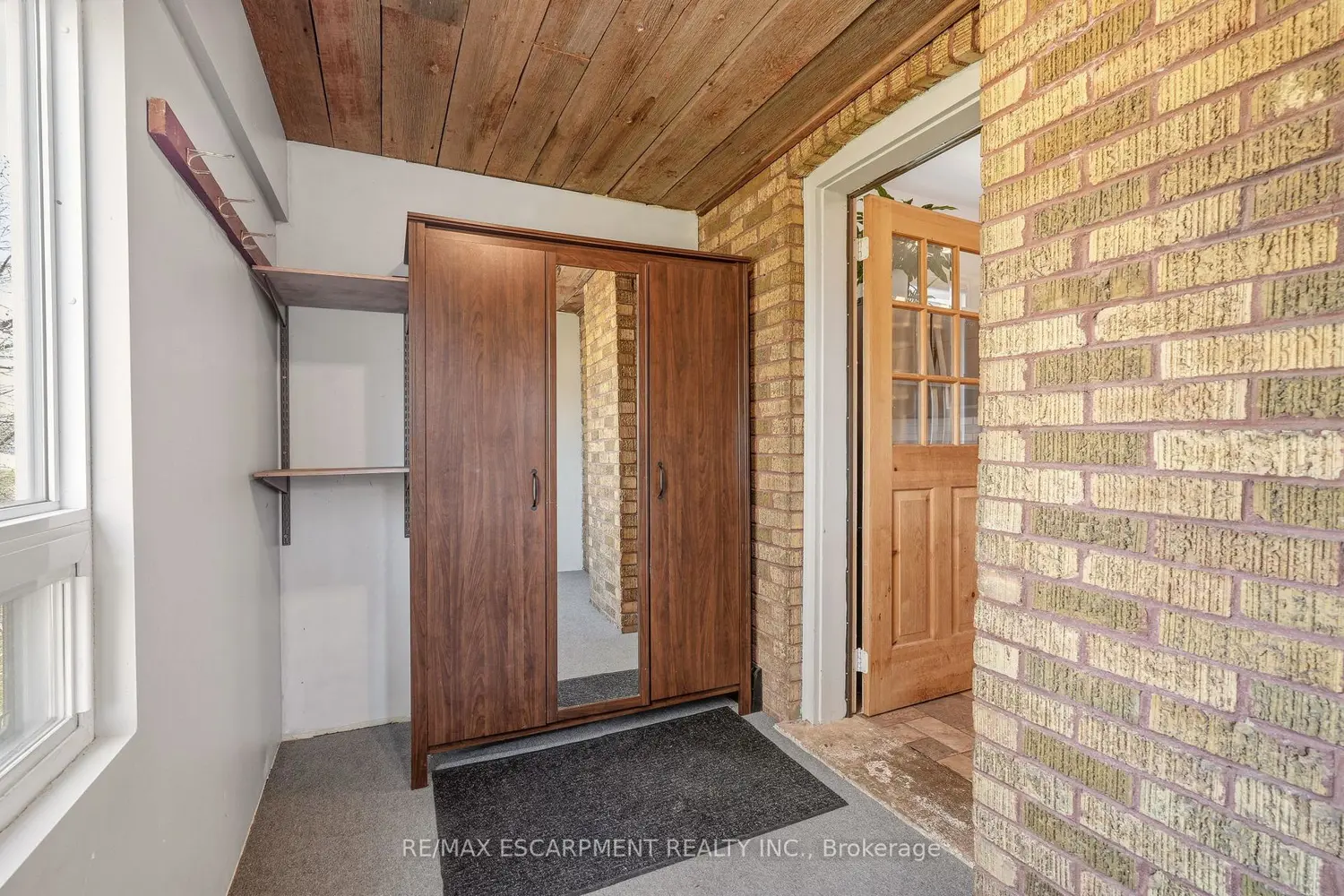 Additional image 17 of 2090 Haldibrook Road
