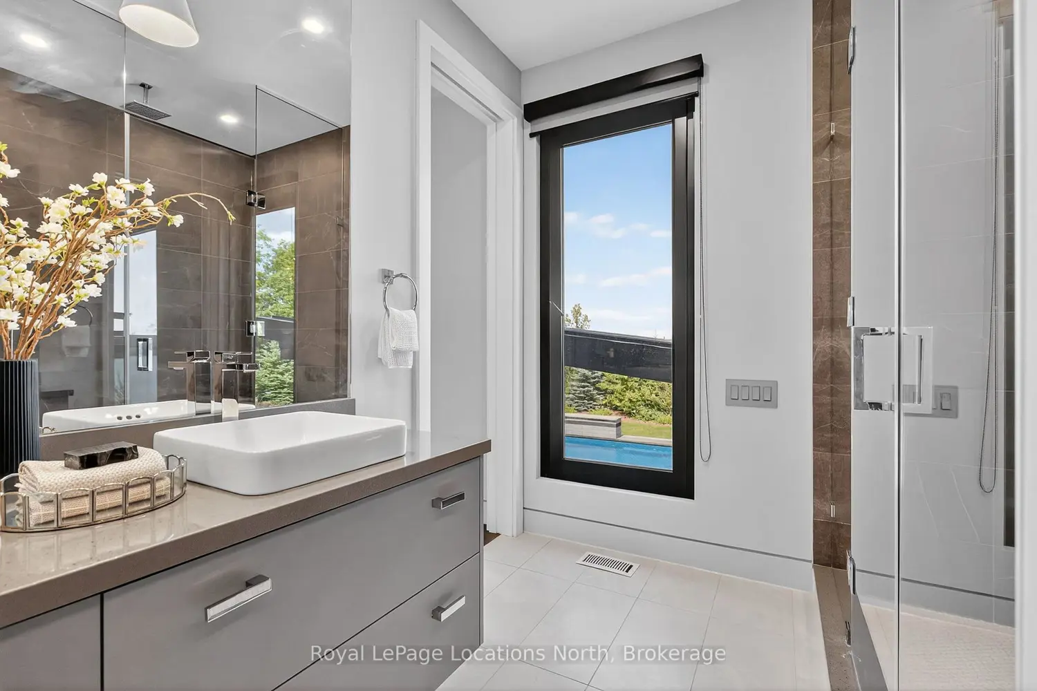 Additional image 12 of 116 Courchevel Crescent