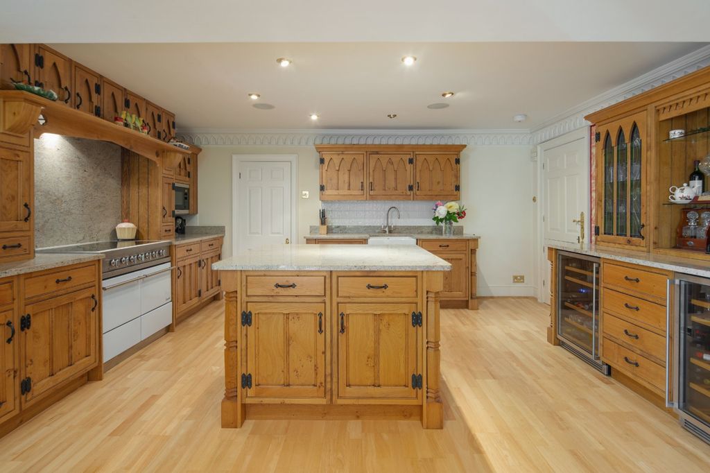 Additional image 11 of 6 bed detached house for saleHighwood Hill, London NW7
