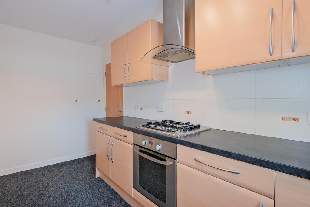 Additional image 22 of 2 bed flat to rent37/3, Market Road, Carluke ML8