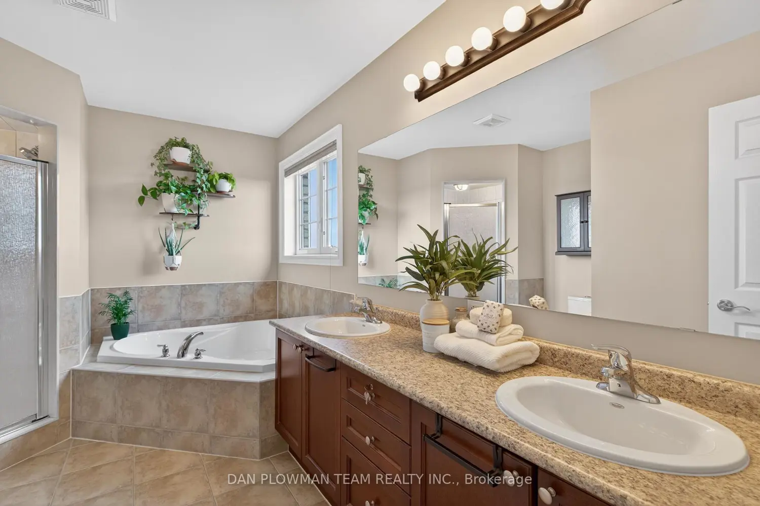 Additional image 8 of 1609 Badgley Drive