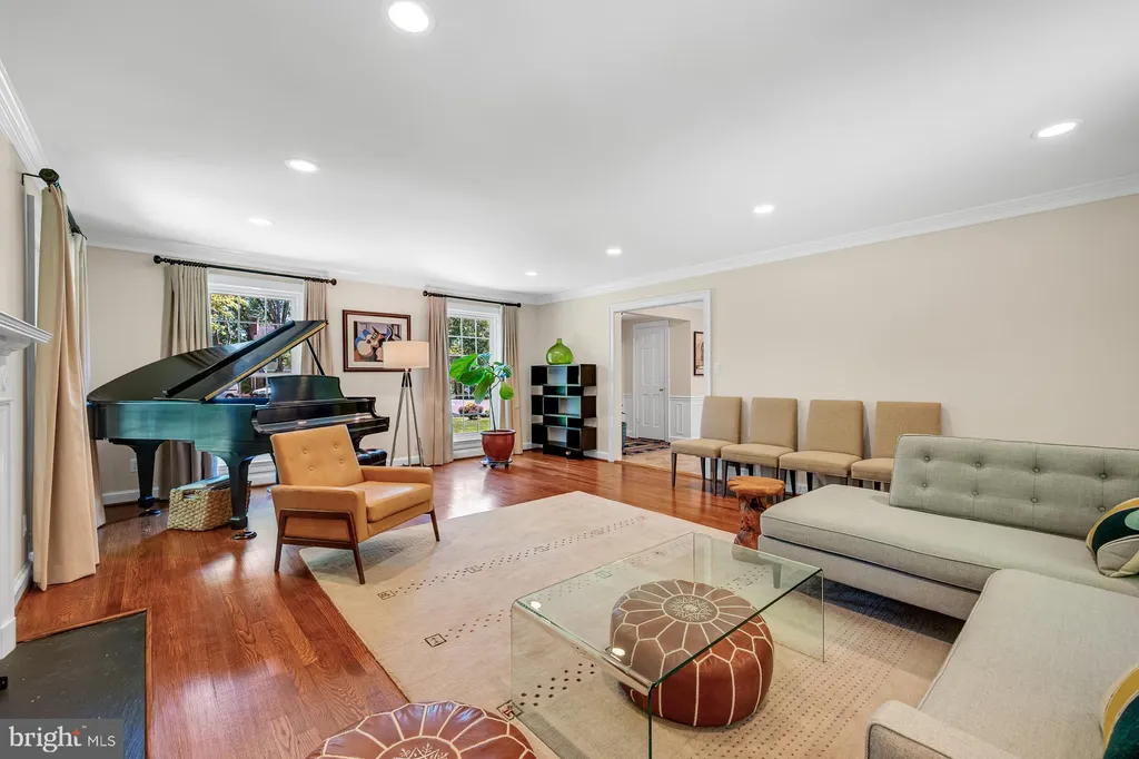Additional image 10 of 8508 Scarboro Court, Potomac, MD 20854