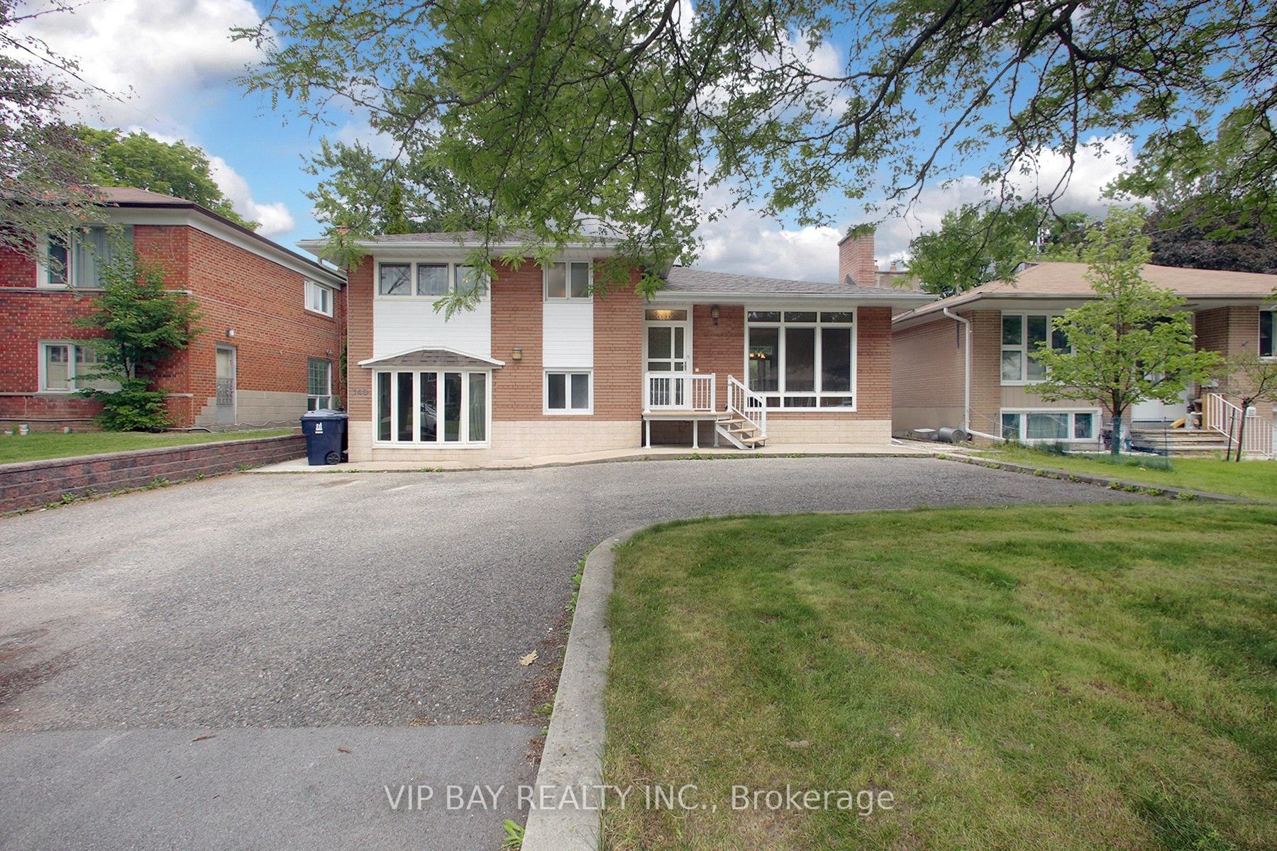148 Betty Ann Drive, Toronto, ON, M2N 1X4