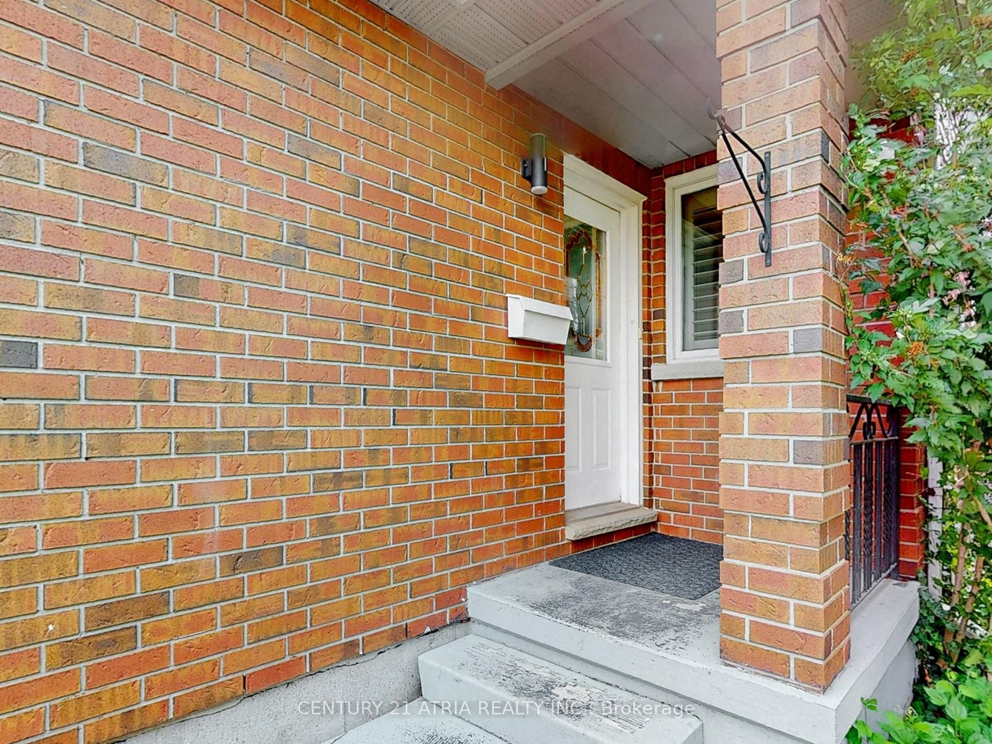 Additional image 6 of 1366 Treeland Street, Burlington, ON, L7R 4P4