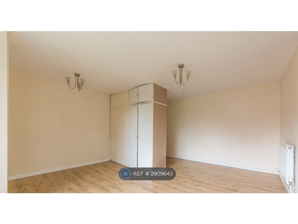 Additional image 2 of Studio to rentEbury Houses, Croesyceiliog, Cwmbran NP44