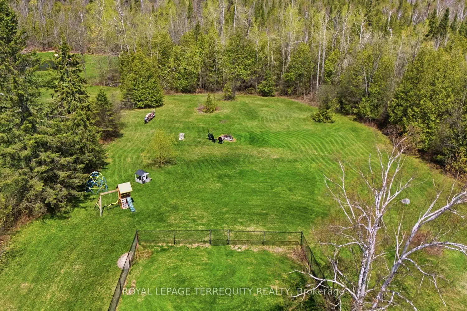 Additional image 16 of 119 Farmstead Road