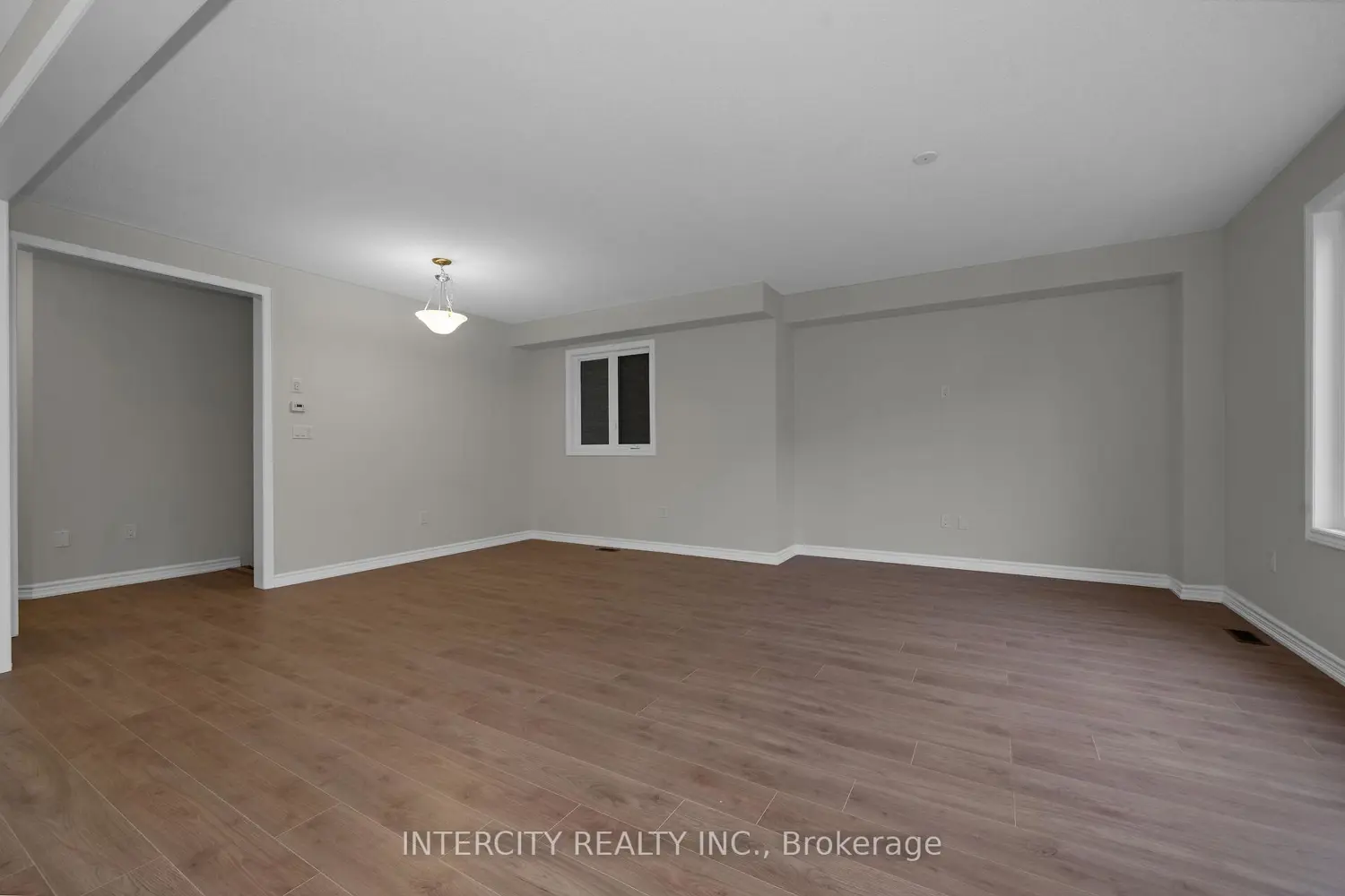 Additional image 12 of 130 Molozzi Street