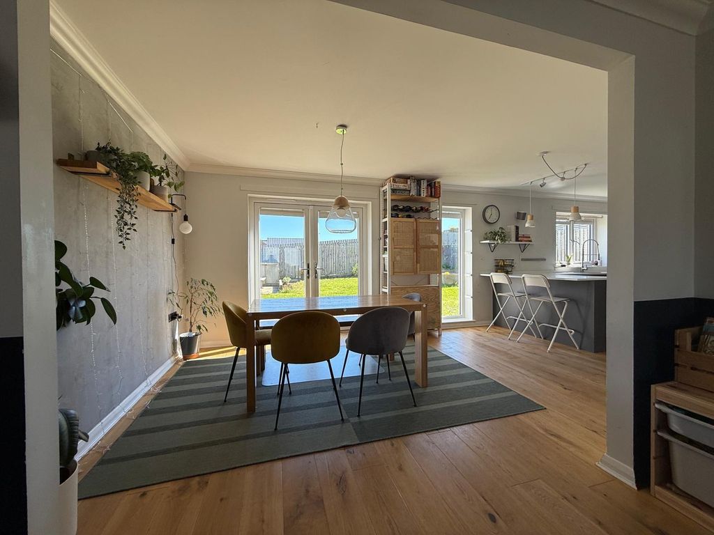 Additional image 2 of 4 bed detached house to rent6 Castle View Court, Cousland, Dalkeith EH22