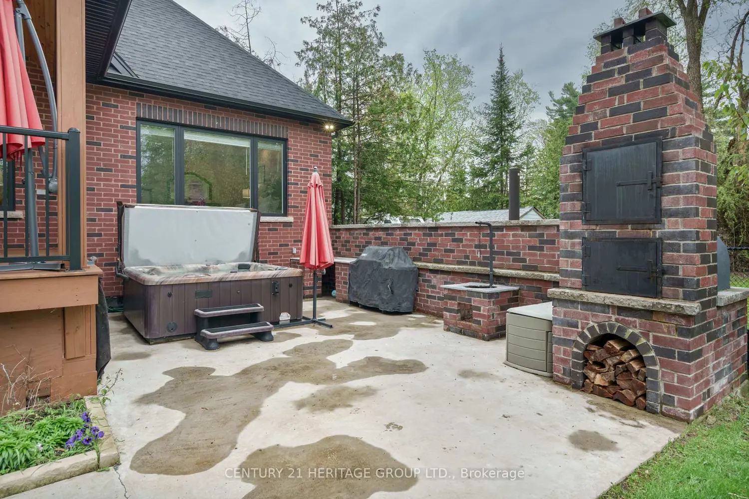 Additional image 9 of 1894 Simcoe Road