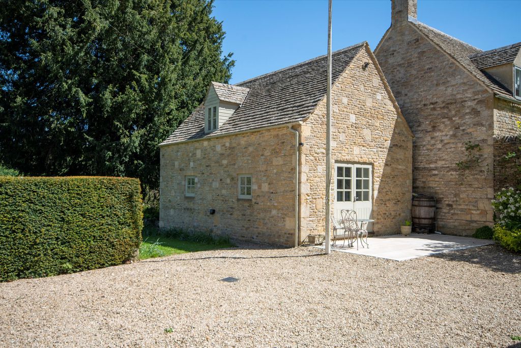 Additional image 26 of 5 bed detached house for saleChurch Lane, Sevenhampton, Cheltenham, Gloucestershire GL54