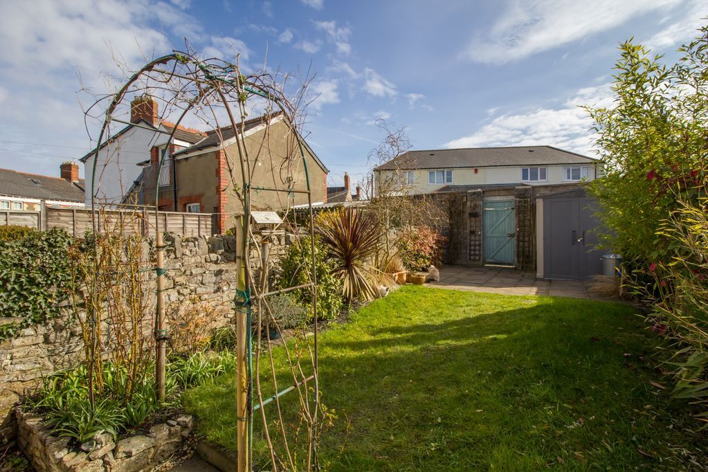 Additional image 8 of 2 bed terraced house to rentGrove Terrace, Penarth CF64