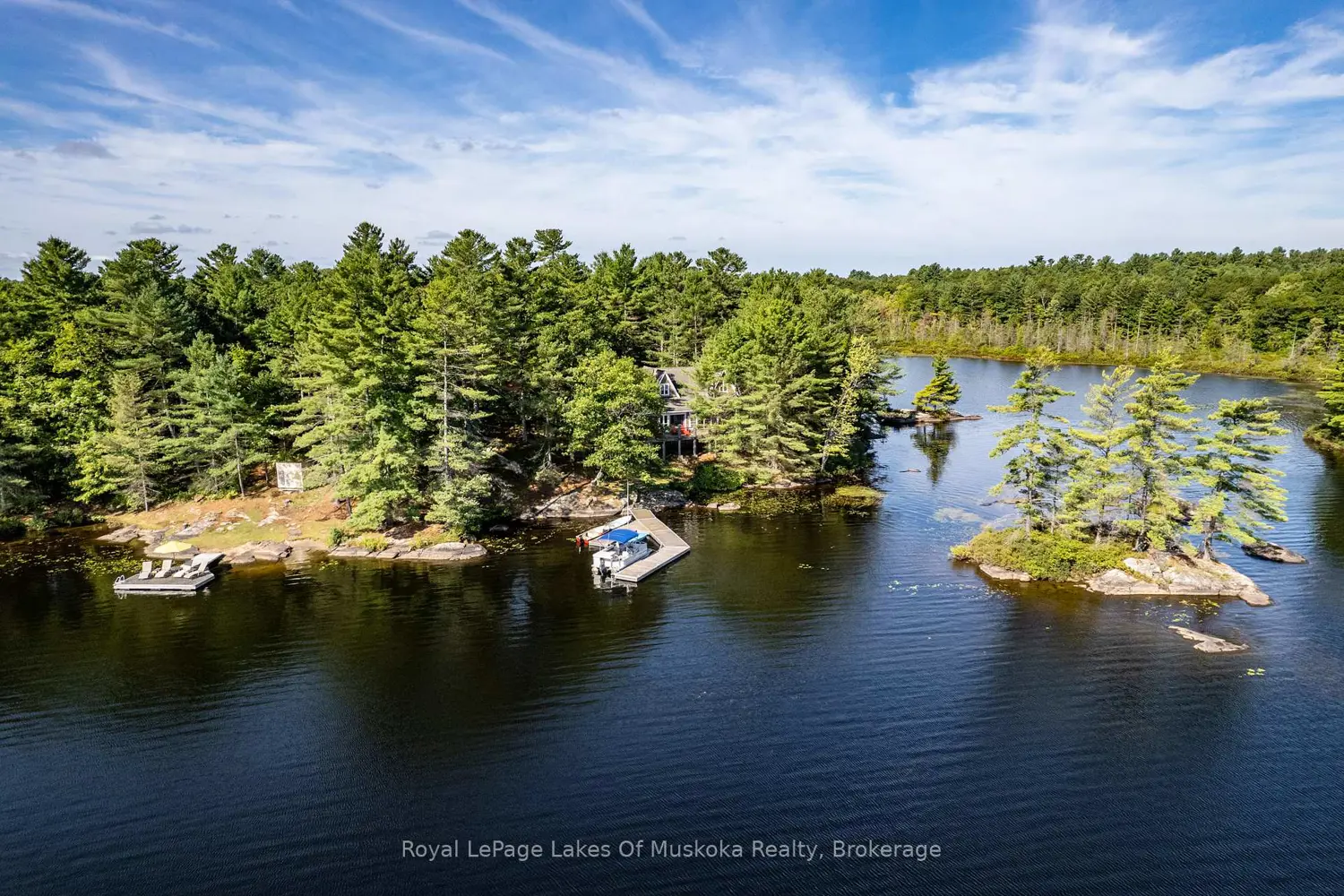 Additional image 19 of 27 Island 2Ml