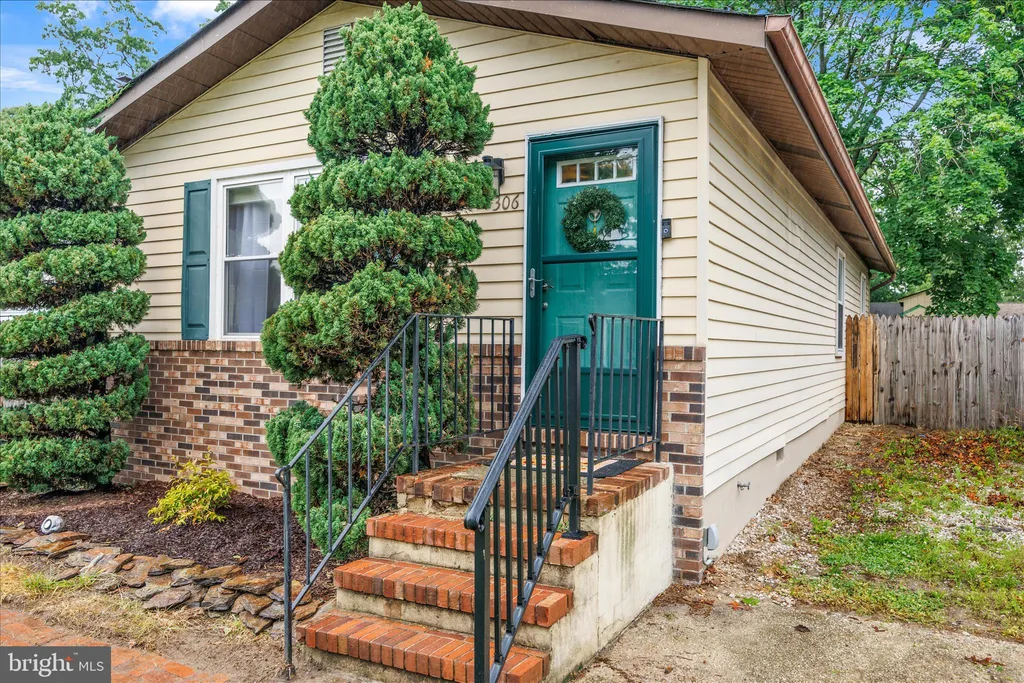 Additional image 4 of 306 Lincoln Avenue, Glen Burnie, MD 21061