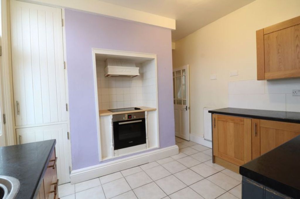 Additional image 5 of 2 bed flat to rentRisca Road, Newport NP20